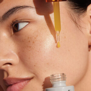 Alternative view of Biolumin-c night restore (25ml)